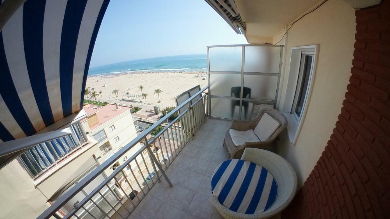 Preciosos Apartamentos Caracola En La Primera Linea De La Playa De Gandía Exterior foto